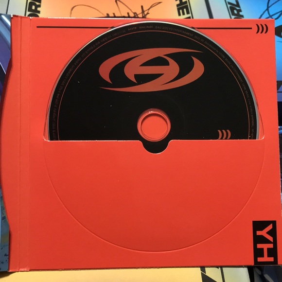 ❌SOLD!❌ ATEEZ THE WORLD EP.1: MOVEMENT YUNHO DIGIPAK - Picture 4 of 12